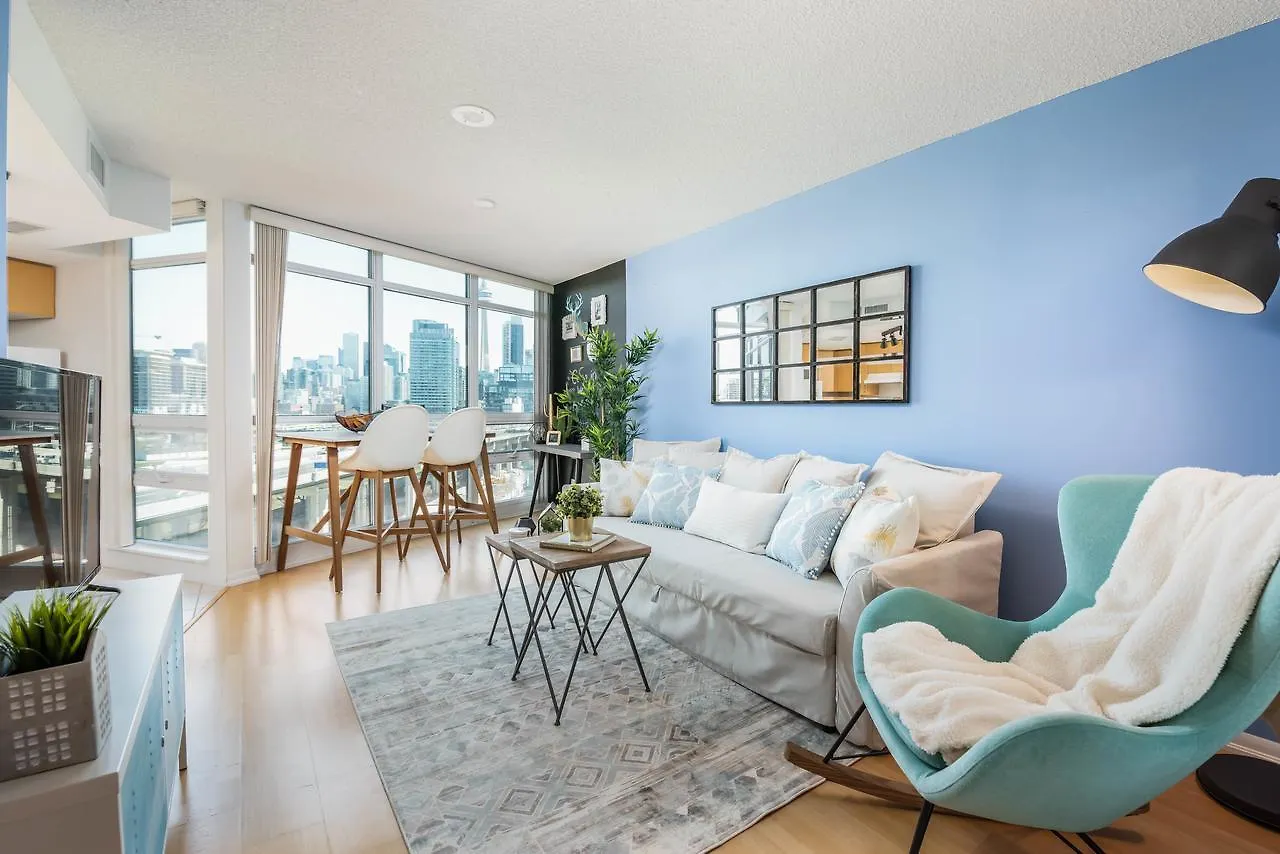 Cityscape Condo In Fort York Торонто