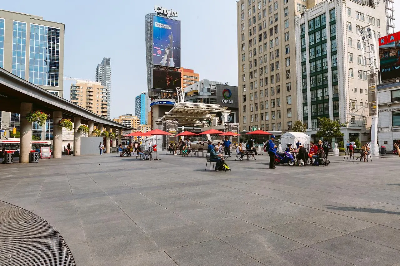 Апартаменты Cityscape Condo In Fort York Торонто