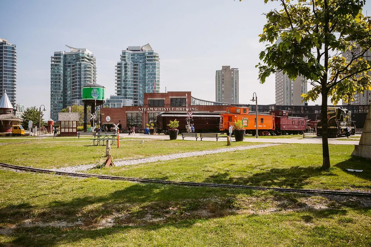 Cityscape Condo In Fort York Торонто