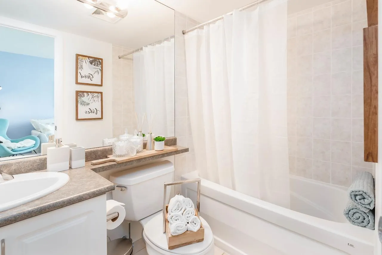 Cityscape Condo In Fort York Toronto